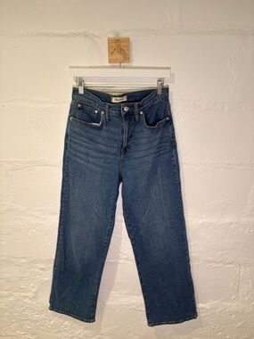 Madewell Wide-Leg High-Rise Jeans in Medium Blue Wash